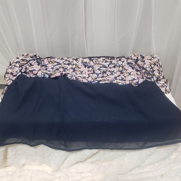 NWT Tommy Hilfiger Sz M Floral Boho Top - Picture 10 of 13